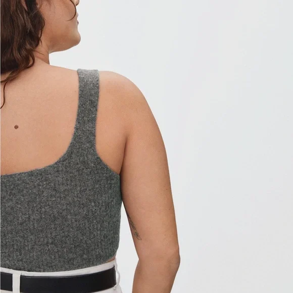 Everlane Cozy Stretch Crop Tank Top Ribbed Wool/Yak/Nylon Dark Grey M NWT - Picture 3 of 12